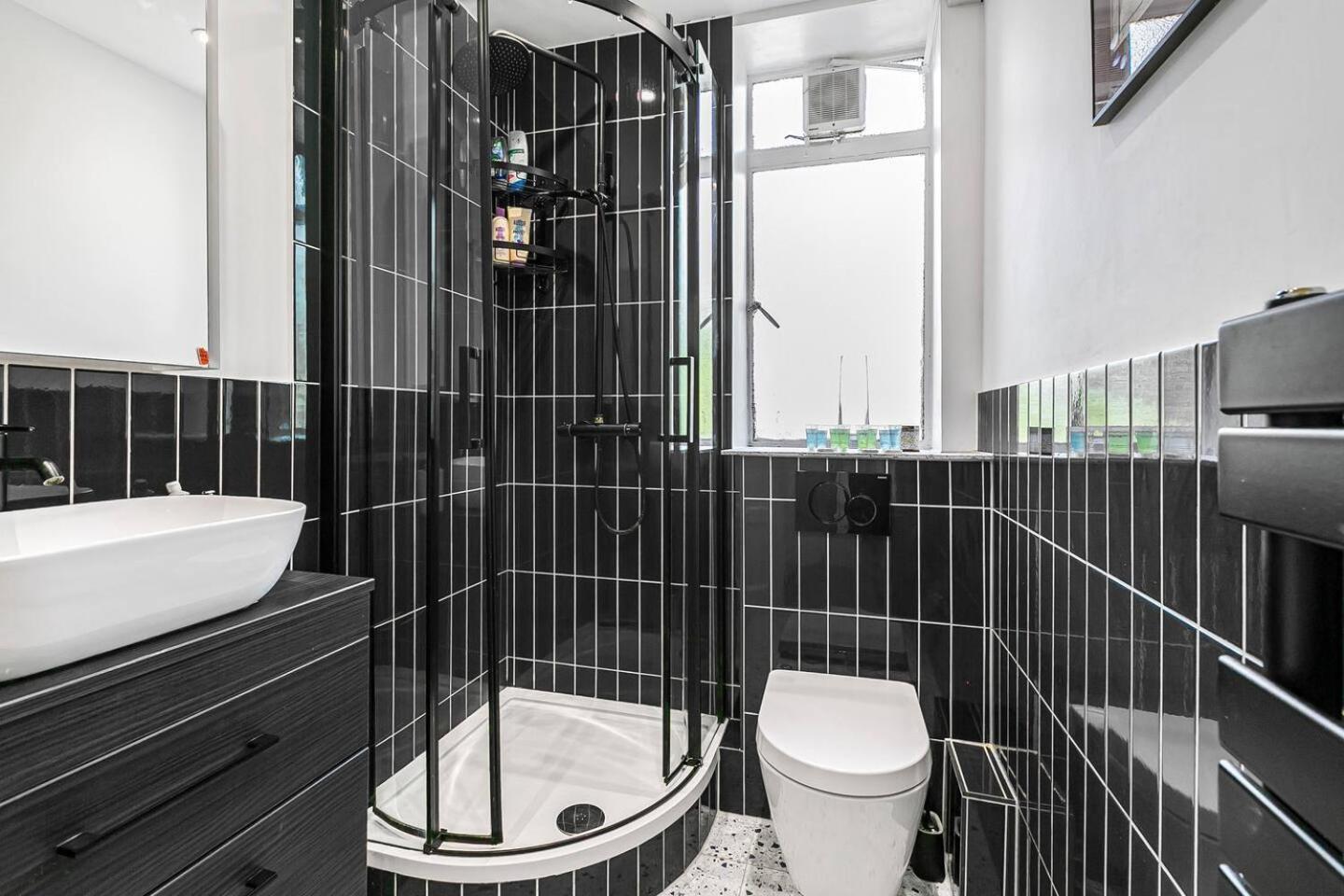 Modern And Cosy Flat In Little Venice Londres
